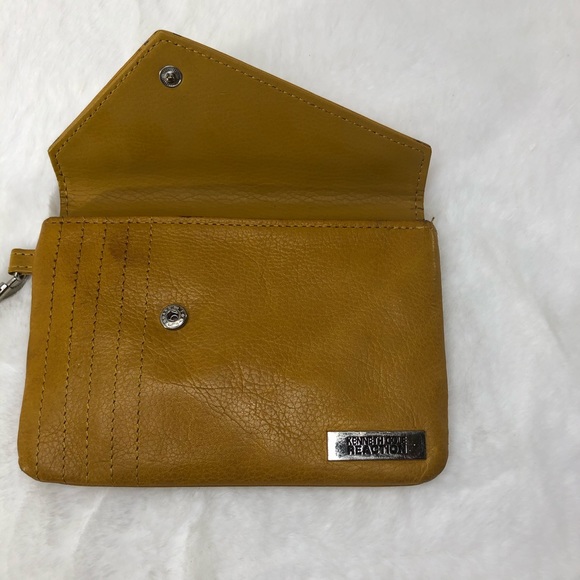 Kenneth Cole Reaction Wristlet - Picture 3 of 7